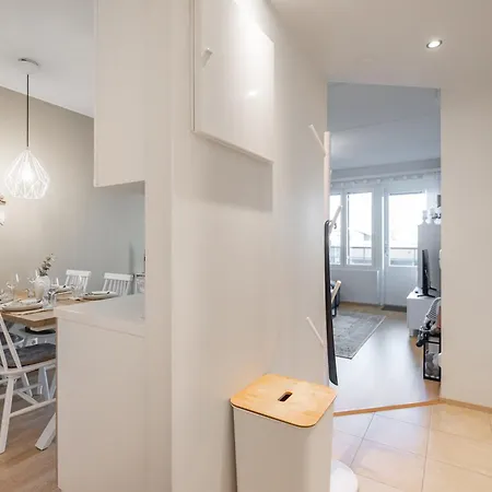 Koda Veisto - Northern Charm - Sauna & Parking شقة *